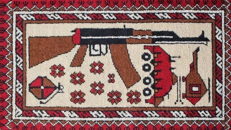 阿富汗特产战争地毯：一种对受害者的想象
