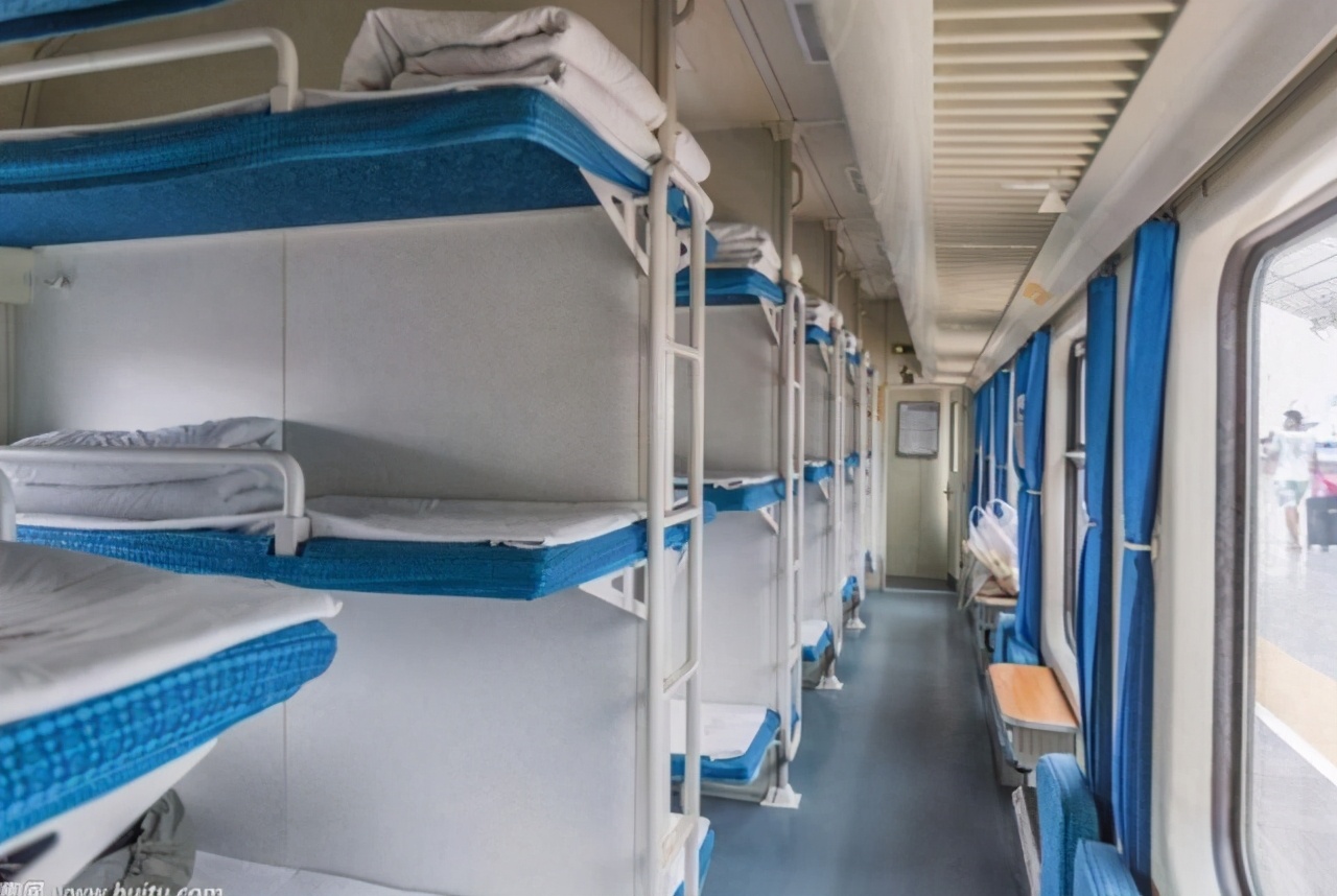 火车卧铺分5个档次，最贵一张894元，舒适过“头等舱”
