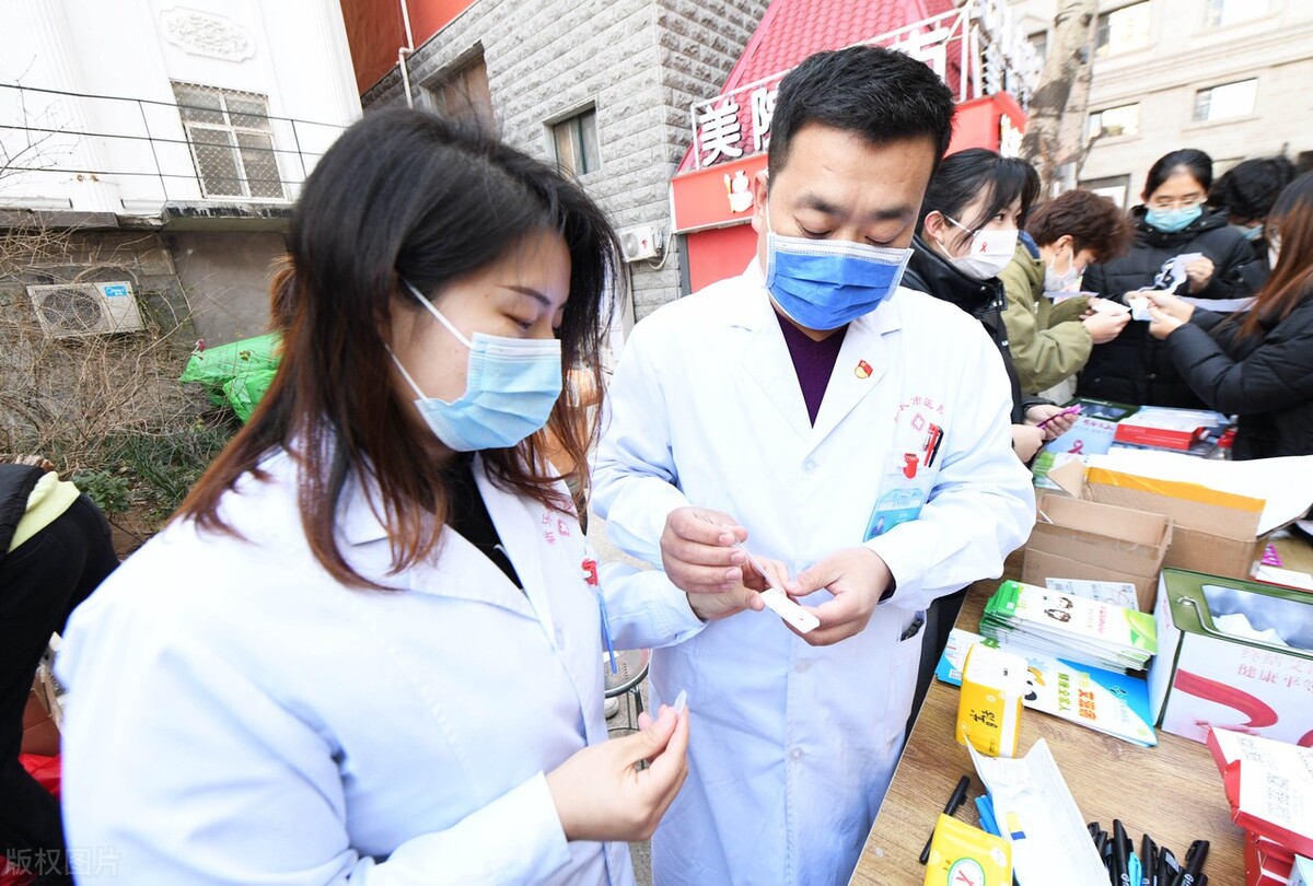 我，主治医生，在上海的三甲医院工作3年，透露医生收入有多少