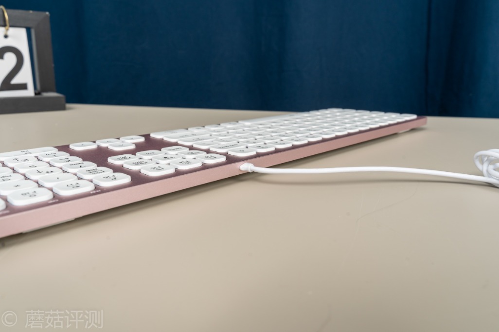 颜值出众，做工优秀、爱国者(aigo)V800巧克力键盘 评测
