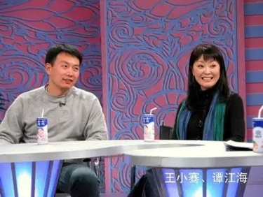 前央视主播王小骞：41岁高龄产女，48岁成带货网红坐拥百万粉
