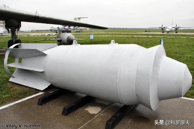 重量单位表（中国25公斤级炸弹）