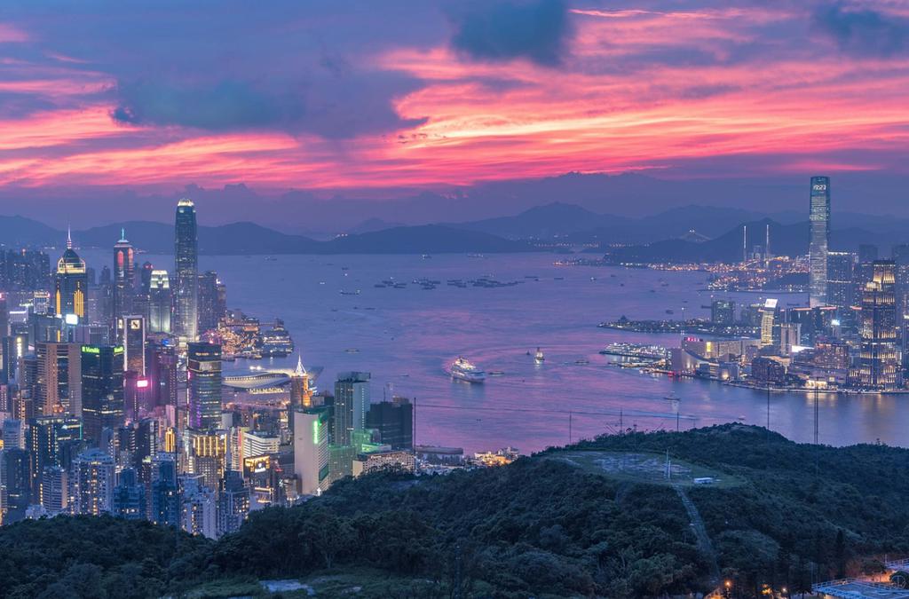 香港一房企试点5折卖房(高房价时代终于要降温了吗)