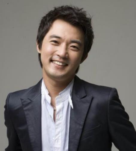 韩国影星系列——韩国最具独特魅力的男演员：安在旭