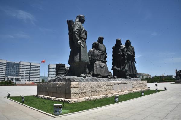 内蒙古最繁华的城市排名（内蒙古最富县级城市排名）