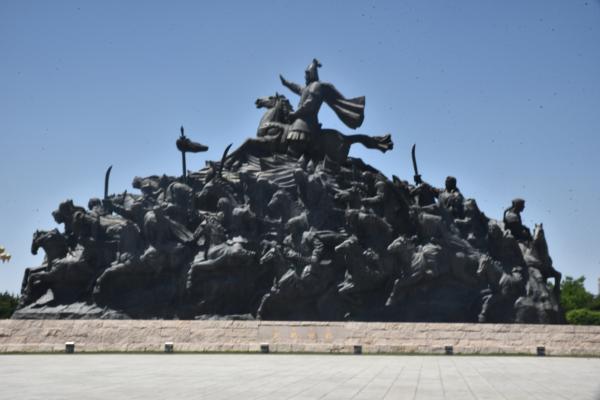 内蒙古最繁华的城市排名（内蒙古最富县级城市排名）