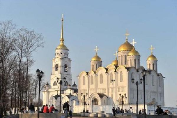 俄罗斯旅游最著名景点（冬季的俄罗斯旅游十大景点）