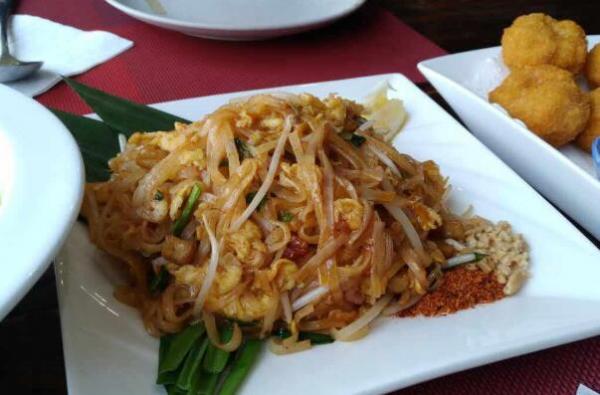 东南亚料理有什么好吃的（北京东南亚有特色的代表菜）