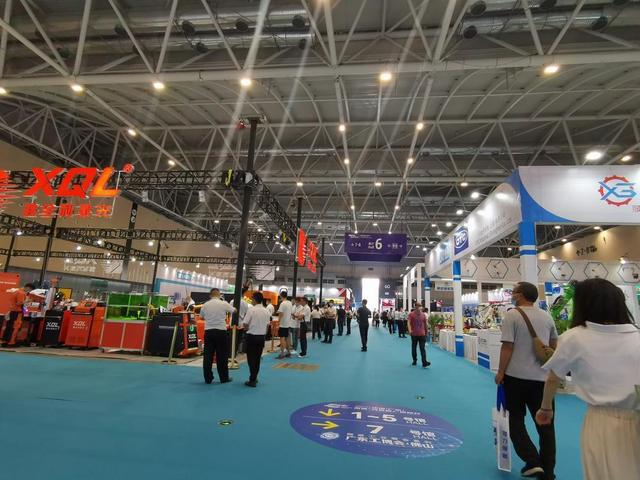 广东“互联网+”博览会、工博会在佛山三龙湾开幕