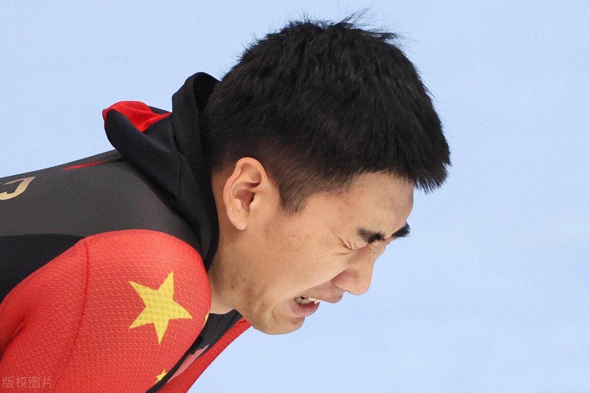 中国队第四金！冬奥会速度滑冰男子500米-高亭宇破奥运纪录夺冠