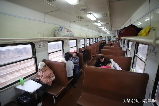 石家庄唯一一对绿皮火车贯穿这两省，最便宜票价仅1元，很多人上下班都坐它！