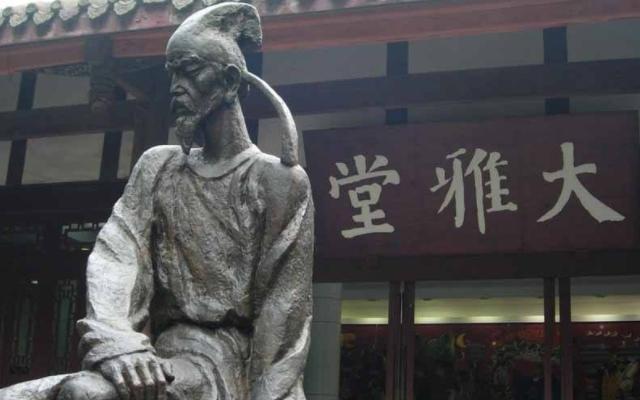 被誉为“诗圣”的杜甫，其诗为何能在中国诗坛上产生重要的影响？