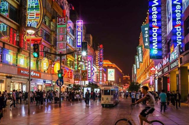 上海有啥玩的地方，上海必去的十大景点排行榜