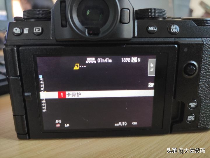 相机出现卡保护怎么办？相机拍摄视频怎么选择储存卡？