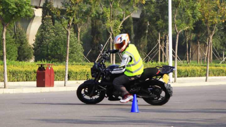 令人纠结的“网红”——启典KD150-G1中国摩托车联合测评