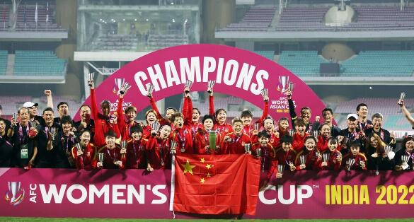 中国女足奖金超3000万！每位球员能分100万，水庆霞团队300万到账