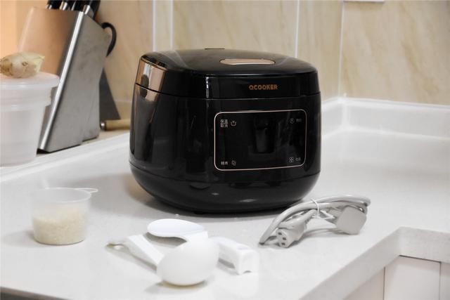 小米有品新品：平台首款陶瓷内胆，双传感器温控，圈厨陶瓷电饭煲