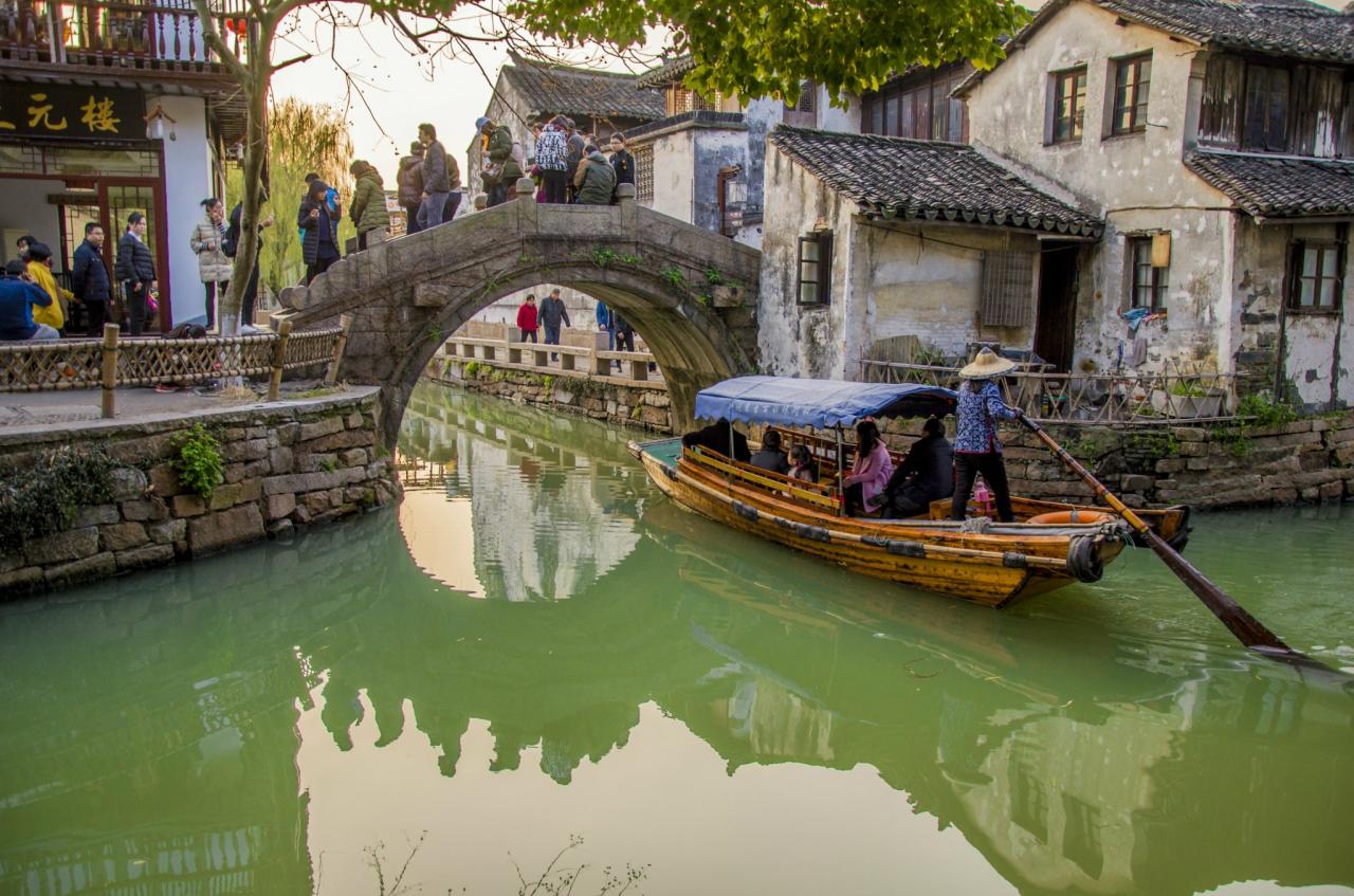 江南六大古镇之首，被誉为“中国第一水乡”，来了就不愿意离开