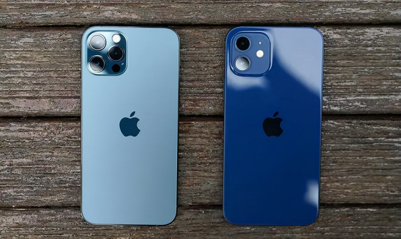 苹果上架官方翻新的iPhone 12，自己打自己？