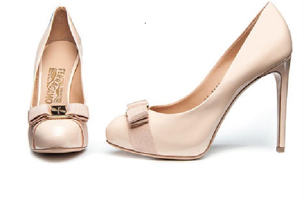 世界十大奢侈女鞋品牌:菲拉格慕第5(菲拉格慕经典款女鞋)