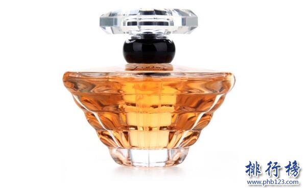 引领世界！十大顶级法国香水品牌排名(法国香水排行榜前十强)