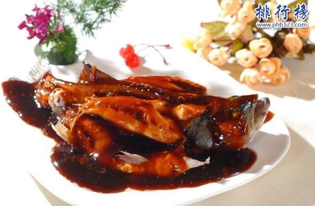 中国十大名菜，北京烤鸭是御厨为皇帝朱元璋而专门研制
