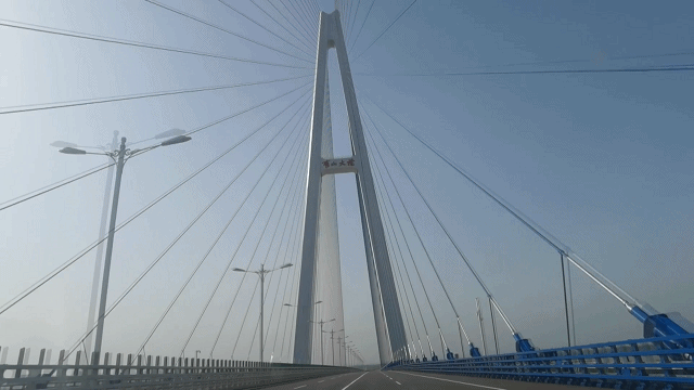 武汉长江大桥有多长有多宽有多高