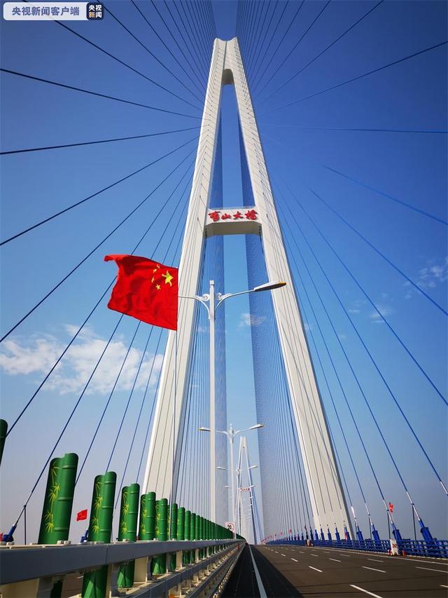 武汉长江大桥有多长有多宽有多高
