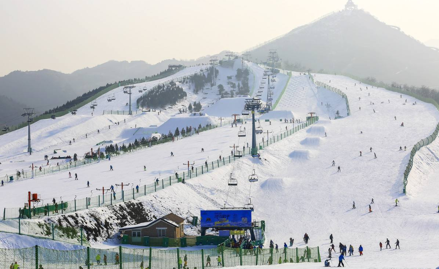 中国十大滑雪胜地排行榜：成都西陵雪山滑雪场上榜，北京有两处