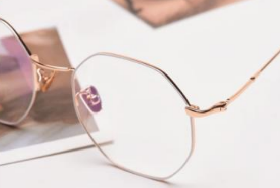 日本十大眼镜品牌 夏蒙上榜,第一堪称精品