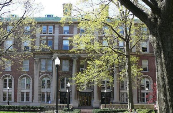 美国排名前十的大学 耶鲁大学仅排名第八,麻省理工位居第一