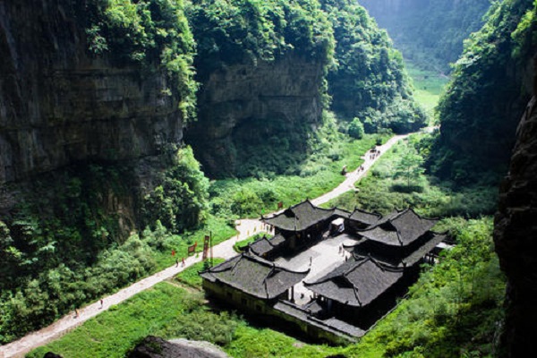 重庆旅游必去景点排名：洪崖洞第二，第八中国第一漂
