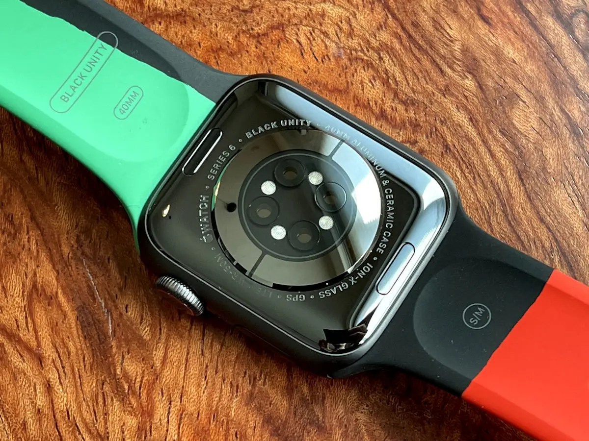 一文看完关于Apple Watch S8的所有秘密