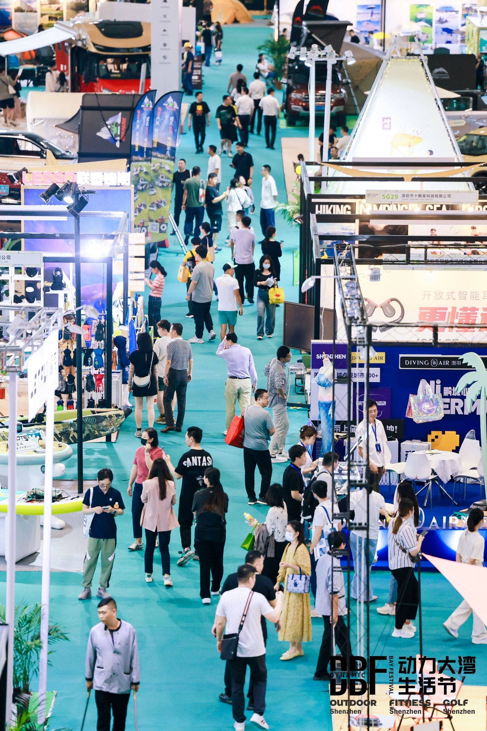 菲力斯机器人亮相2023深圳国际健身运动博览会，掀起智能健身新浪潮_行业动态