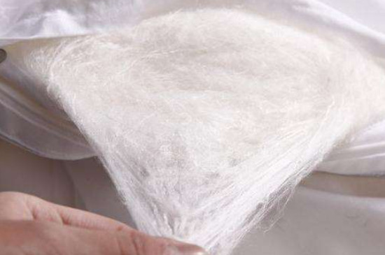 丝棉被能用洗衣机洗吗